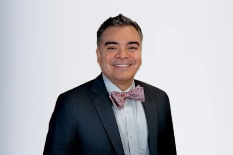 Portrait of Ricardo La Hoz, M.D.