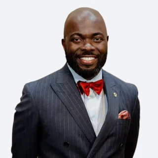 Portrait of Fibbens Addo Koranteng, General Counsel & Chief Compliance Officer